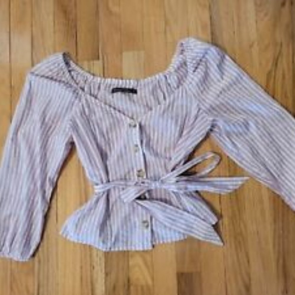 Abercrombie & Fitch White w/ Red Pinstripe Button Front 3/4 Sleeve Blouse ~ Sz S